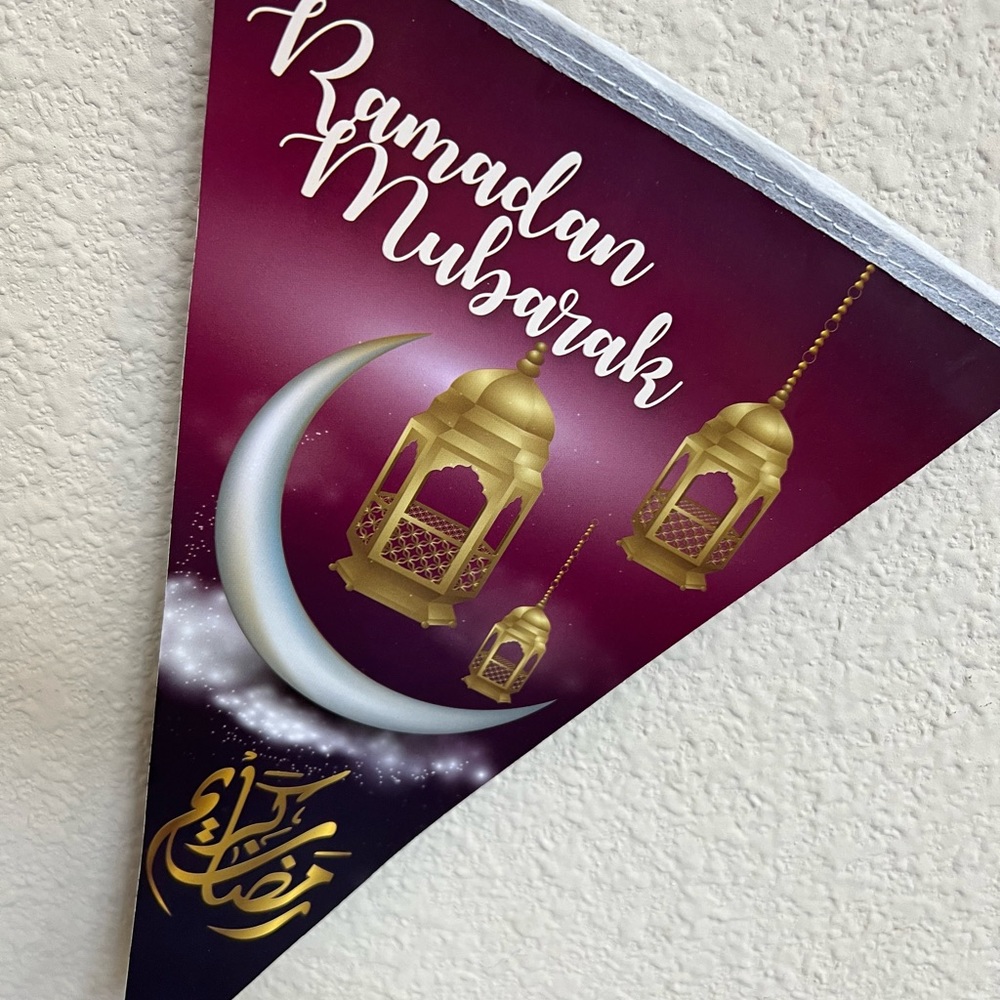 .رمضان کریم Flag Bunting Garland. Comes In English RAnd Arabic Writing.